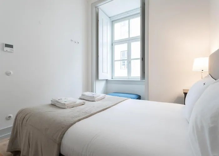 Flh Baixa Cozy Apartman *